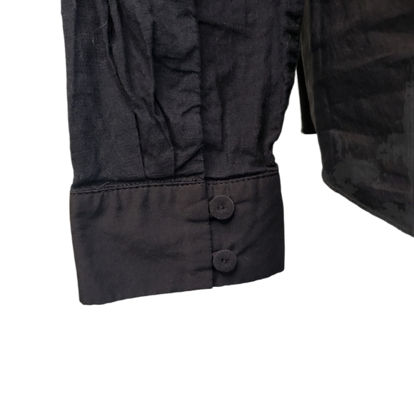 Gap black eyelet long sleeve popover top size XS - Picture 5 of 10